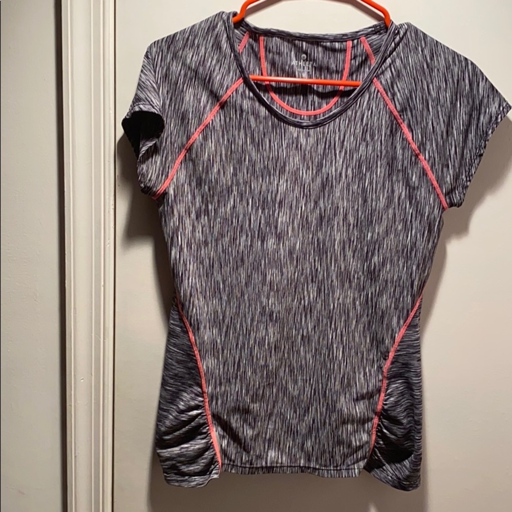 COPY - ATHLETA WOMEN Sports top